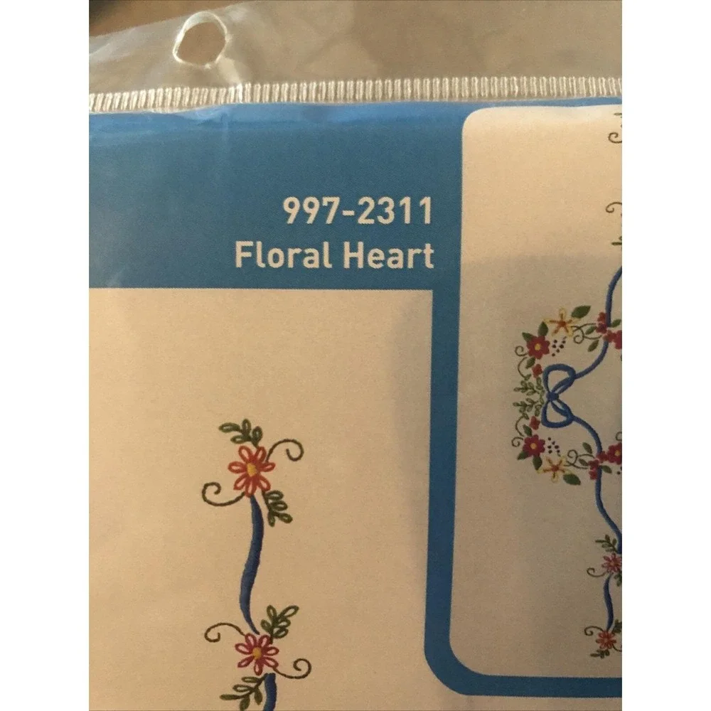Janlynn Needlecraft 9972311 Floral Heart Stamped Cross Stitch Pillowcase Set New